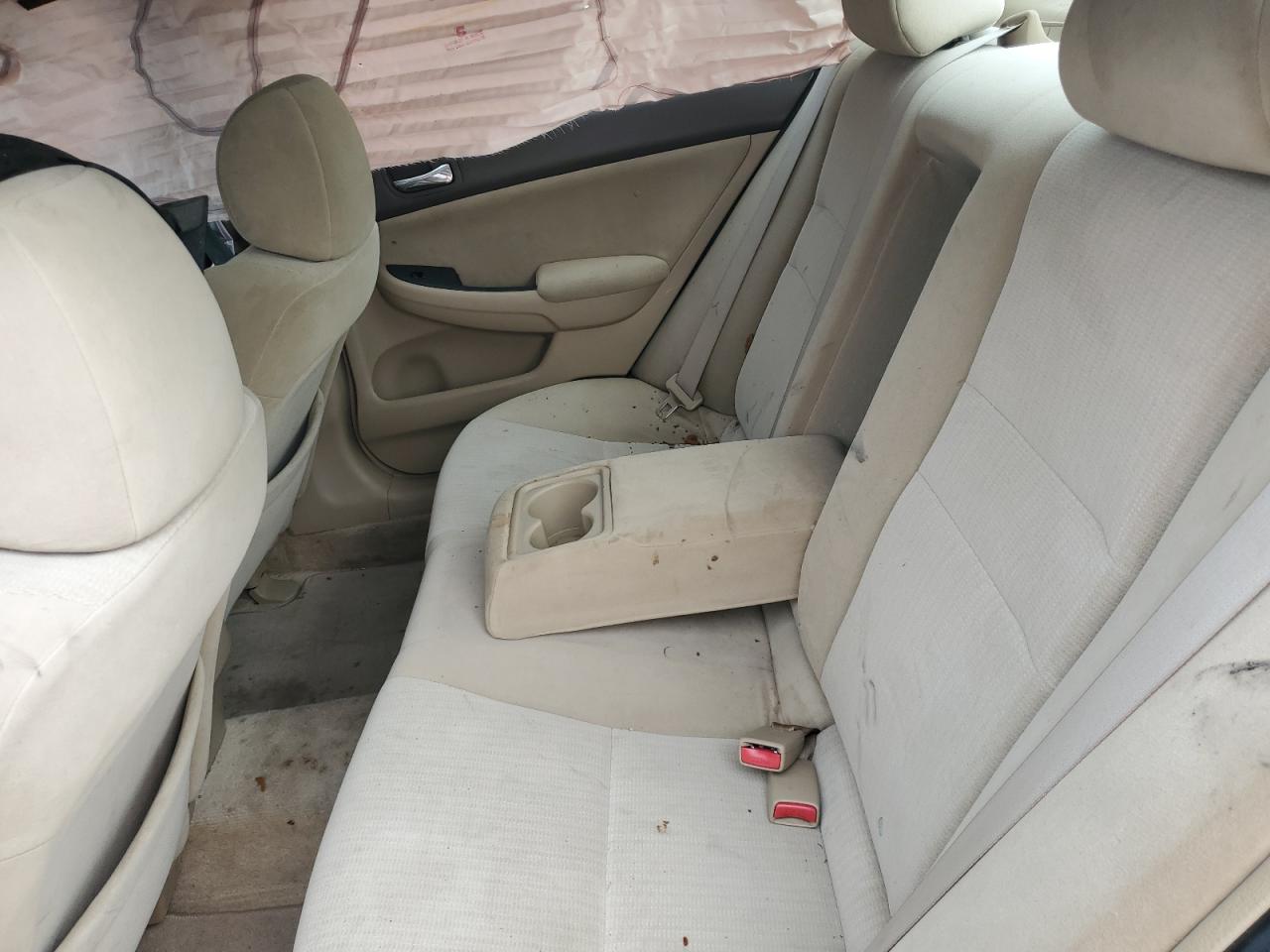 3HGCM56495G709698 2005 Honda Accord Lx