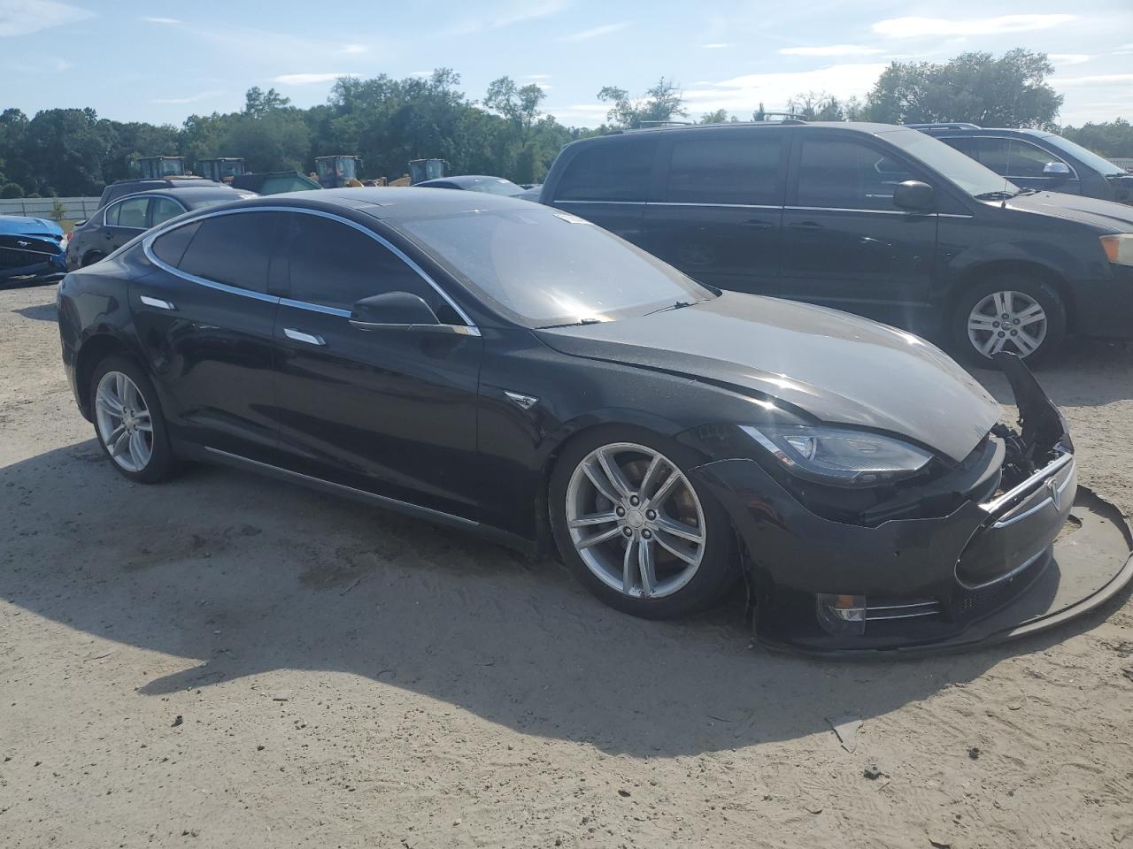 5YJSA1V23FF099347 2015 Tesla Model S 90D