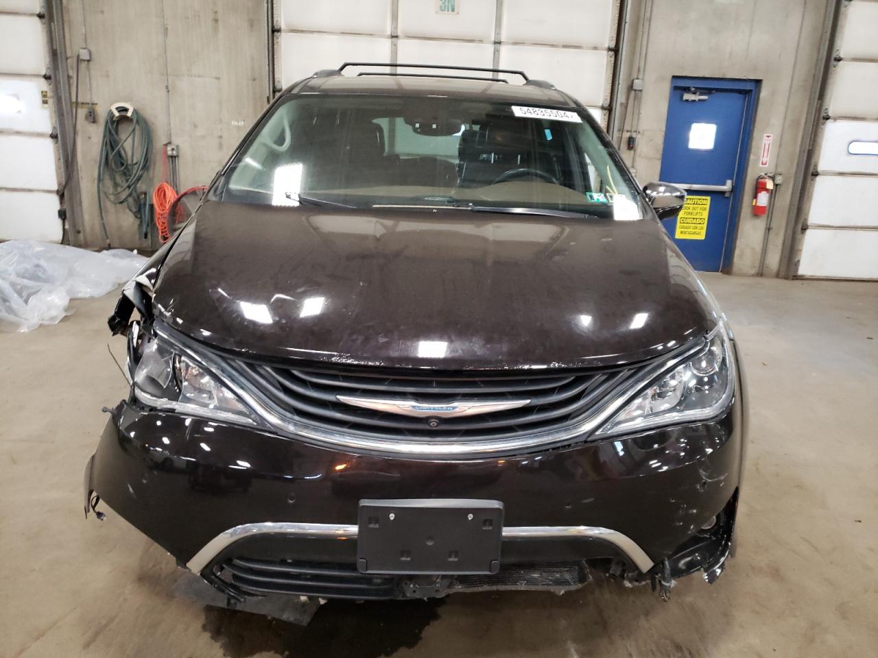 2C4RC1N73JR145177 2018 Chrysler Pacifica Hybrid Limited