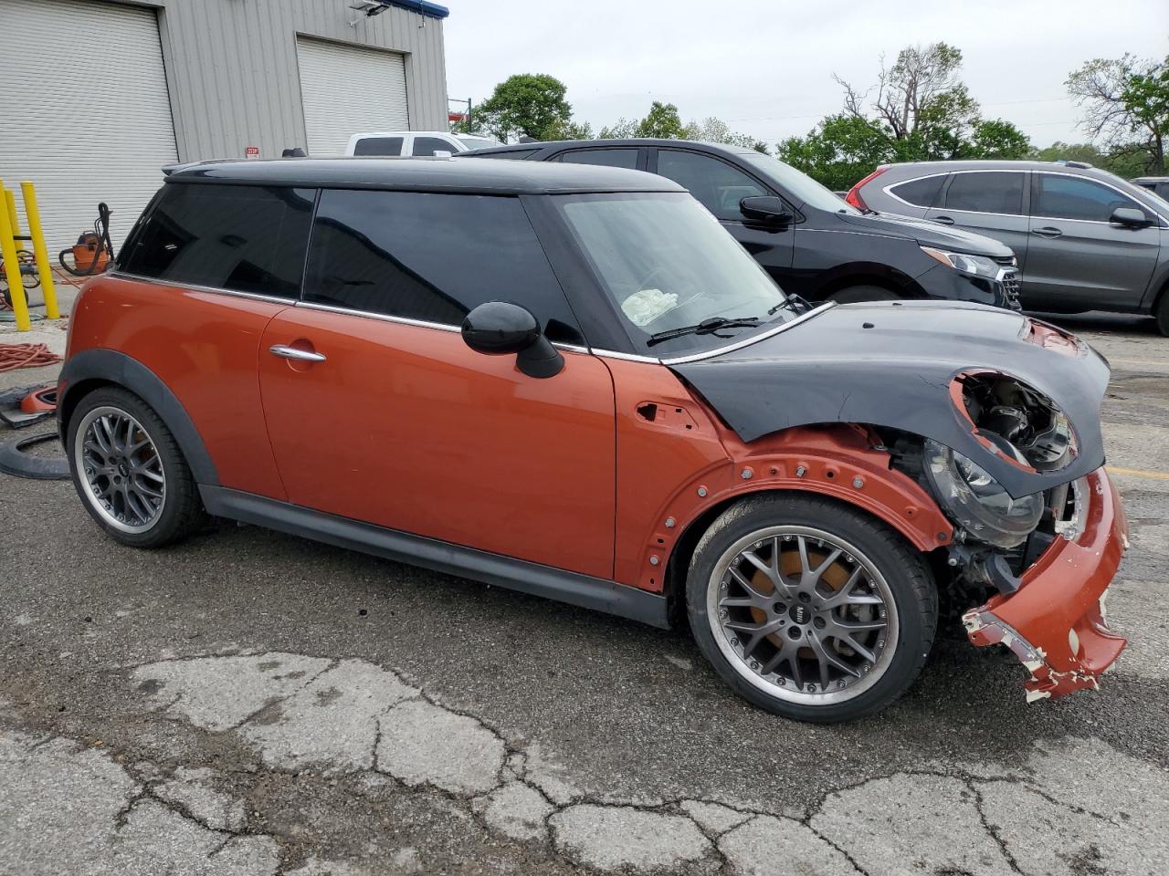 2012 Mini Cooper S vin: WMWSV3C55CTY19072