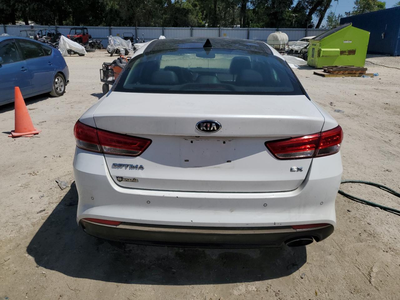5XXGU4L33GG070522 2016 Kia Optima Ex
