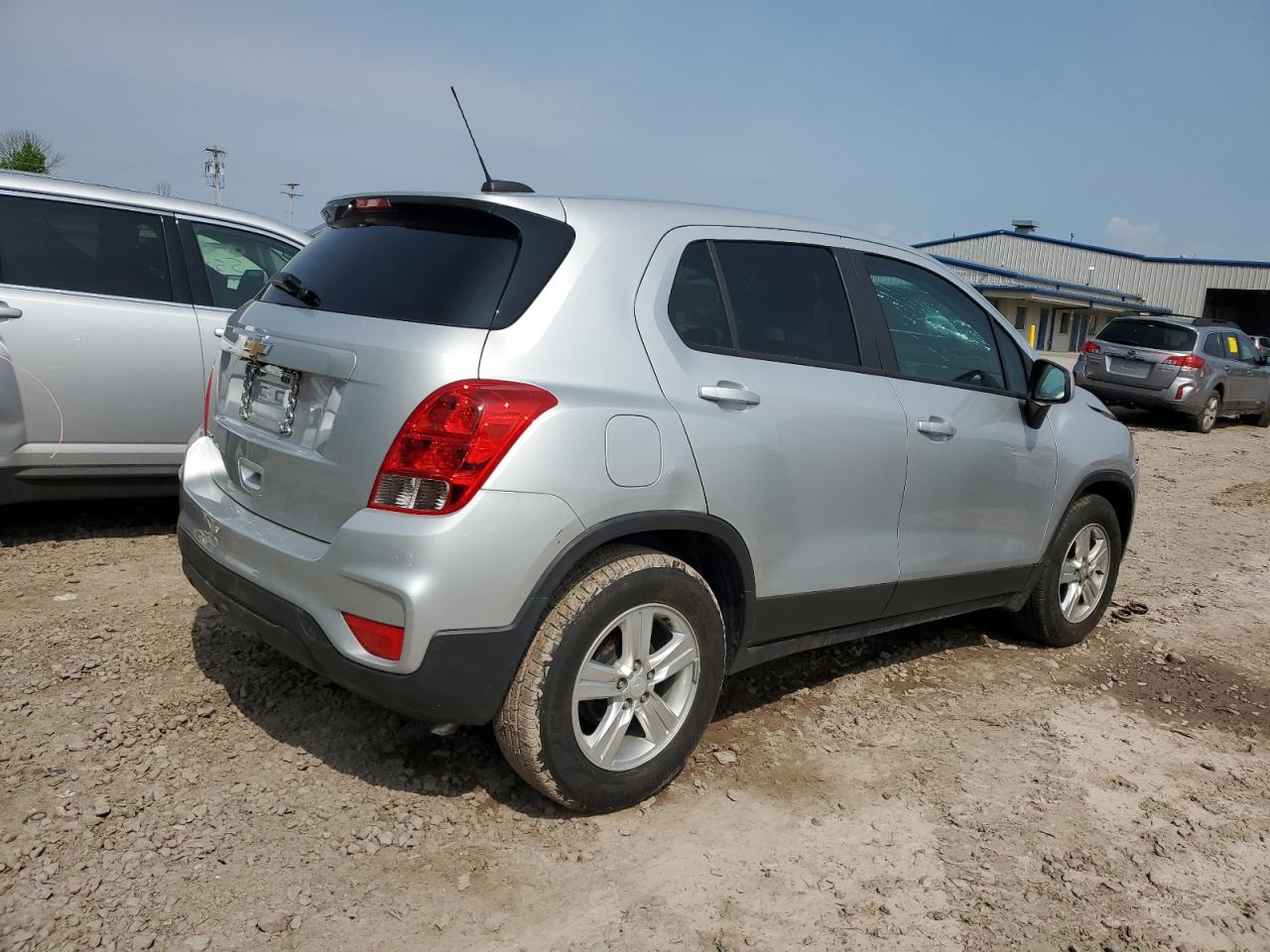 2020 Chevrolet Trax Ls vin: 3GNCJKSB0LL186254