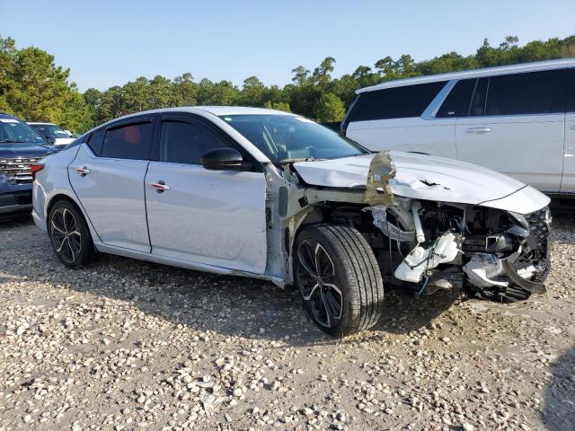 1N4BL4CV0PN422609 Nissan Altima SR 4