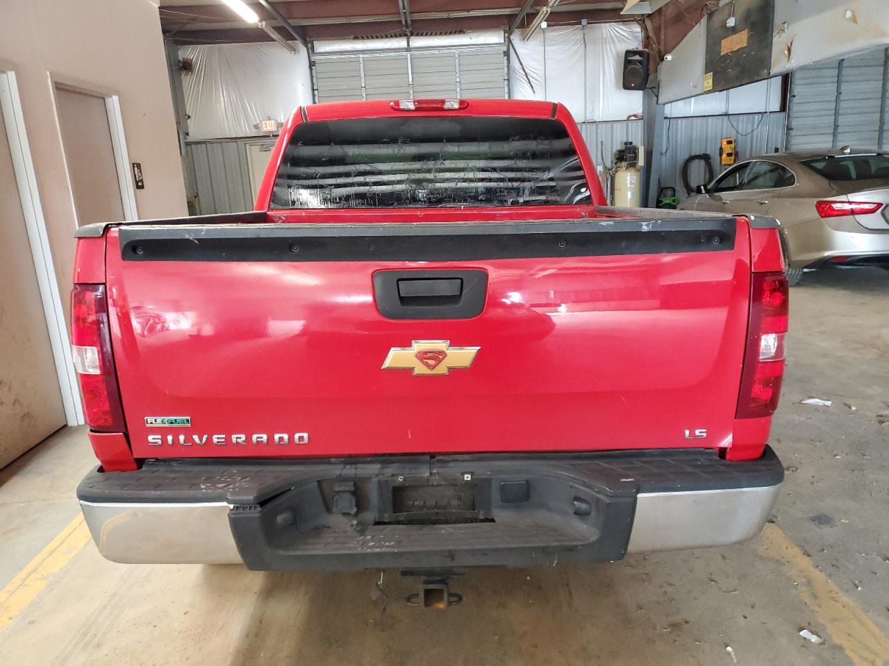 3GCPCREA2CG129319 2012 Chevrolet Silverado C1500 Ls