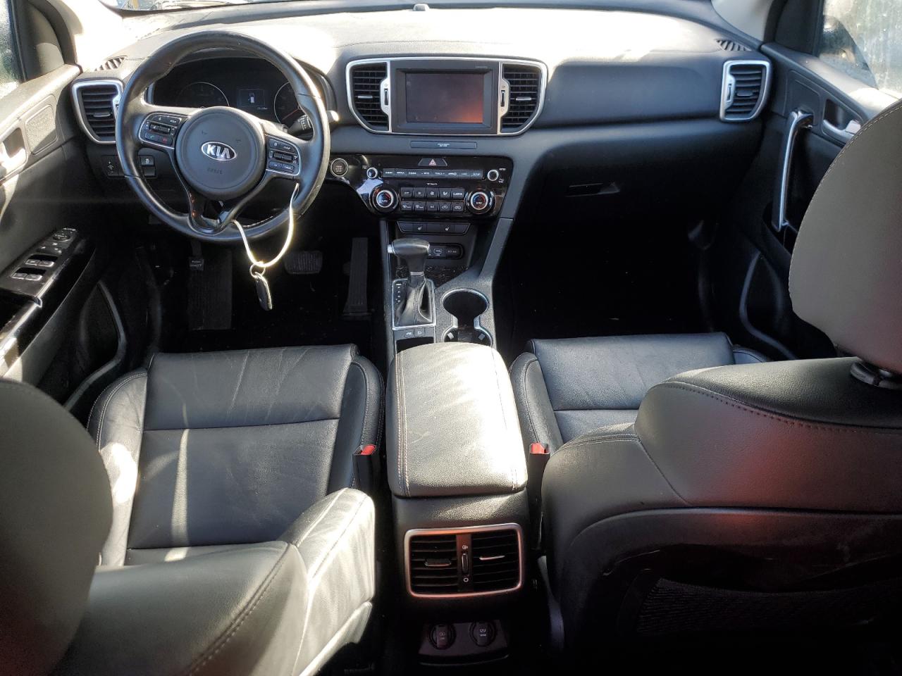 KNDPN3AC8J7391272 2018 Kia Sportage Ex