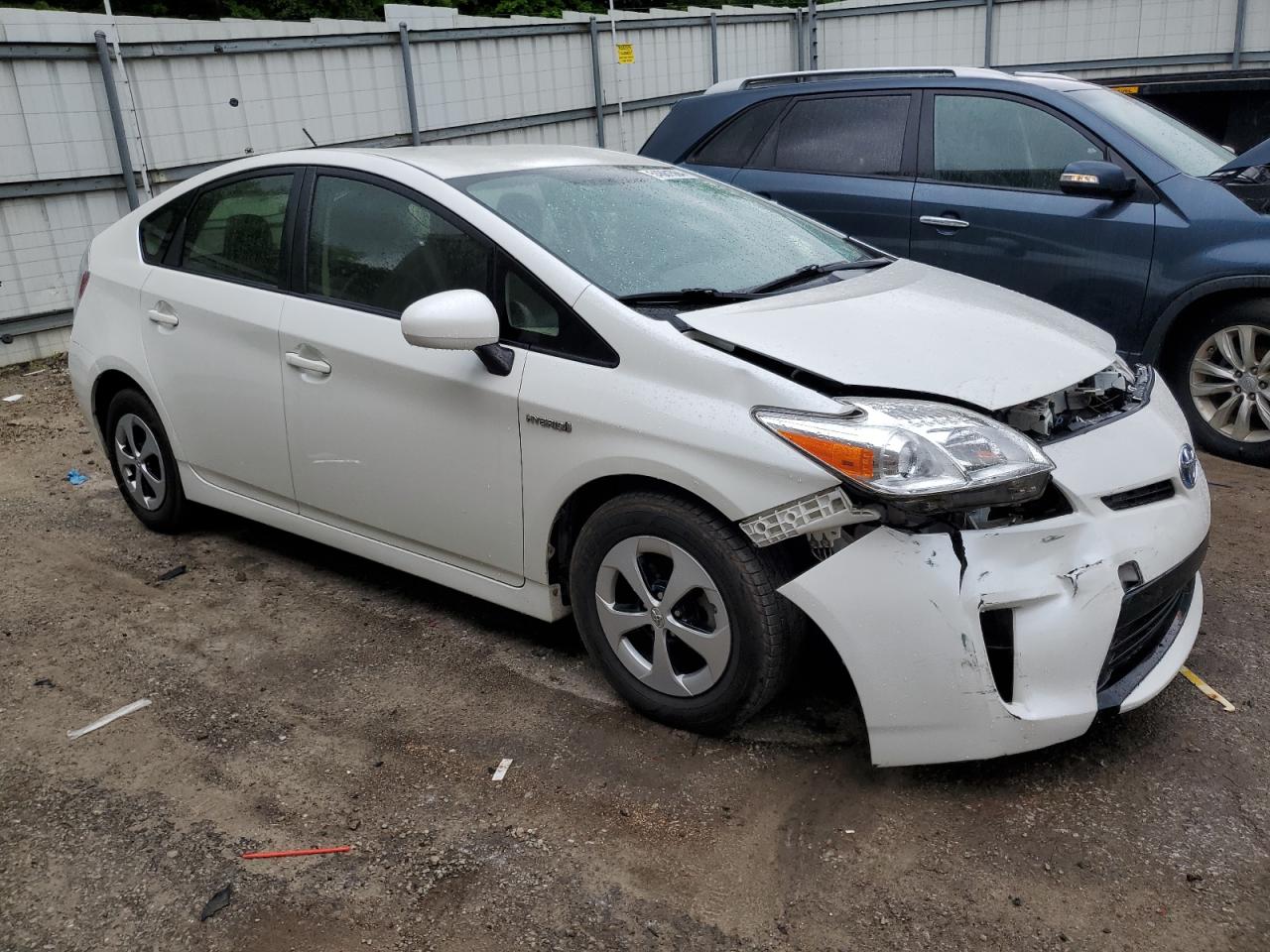 JTDKN3DU5F0436408 2015 Toyota Prius