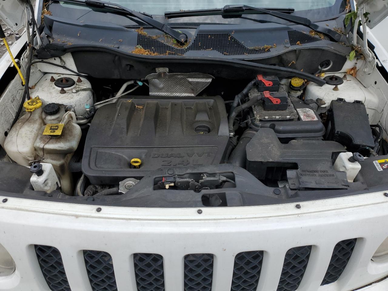 1C4NJRFB1ED588720 2014 Jeep Patriot Latitude 1C4NJRFB1ED588720 2014 Jeep Patriot Latitude