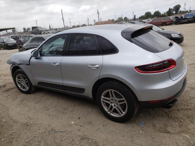 VIN WP1AA2A56JLB01162 2018 Porsche Macan no.2