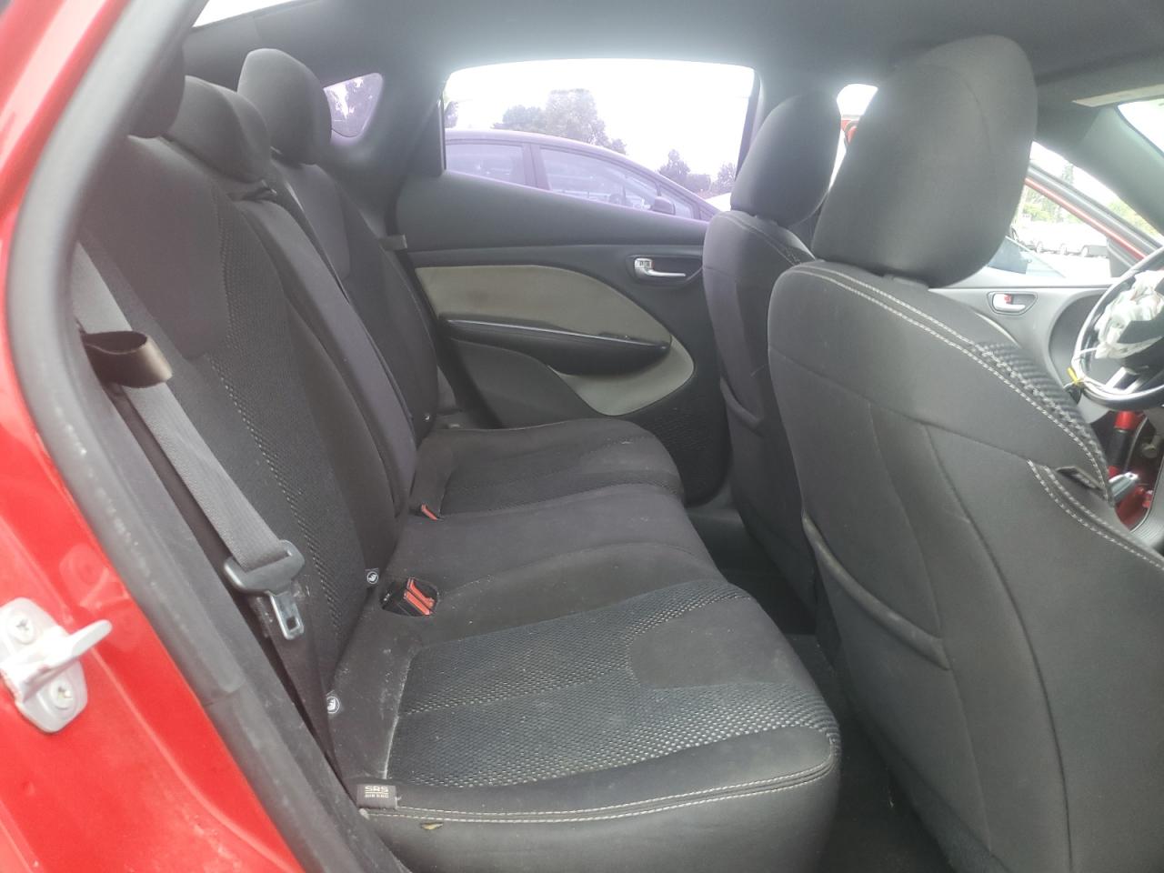 1C3CDFBB4GD592397 2016 Dodge Dart Sxt