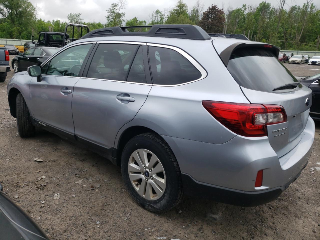 4S4BSAFC2F3219880 2015 Subaru Outback 2.5I Premium