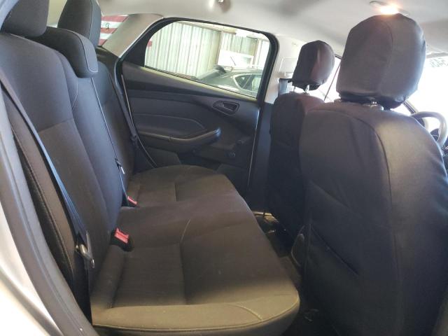 2017 Ford Focus S VIN: 1FADP3E2XHL221257 Lot: 54363854