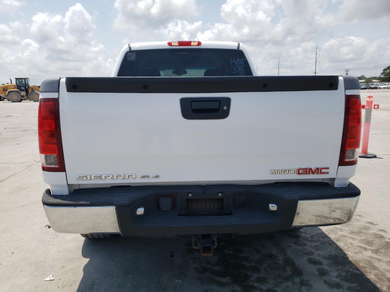 3GTP1VE02BG204752 2011 GMC Sierra C1500 Sle