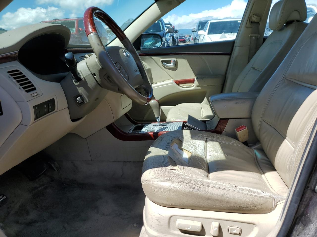 KMHFC46F26A113855 2006 Hyundai Azera Se