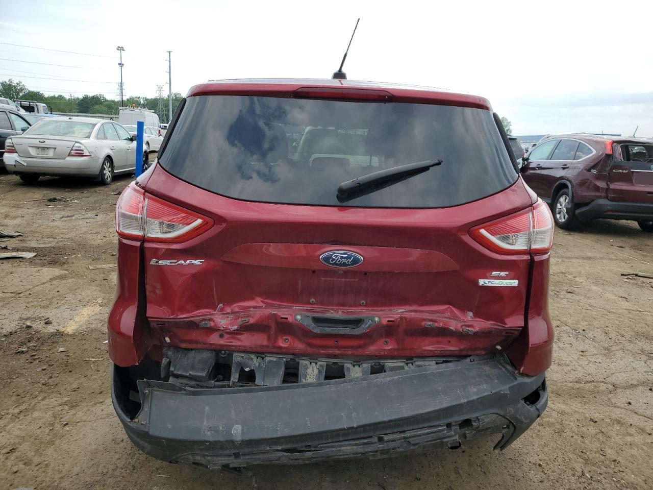 1FMCU0GXXFUA58876 2015 Ford Escape Se