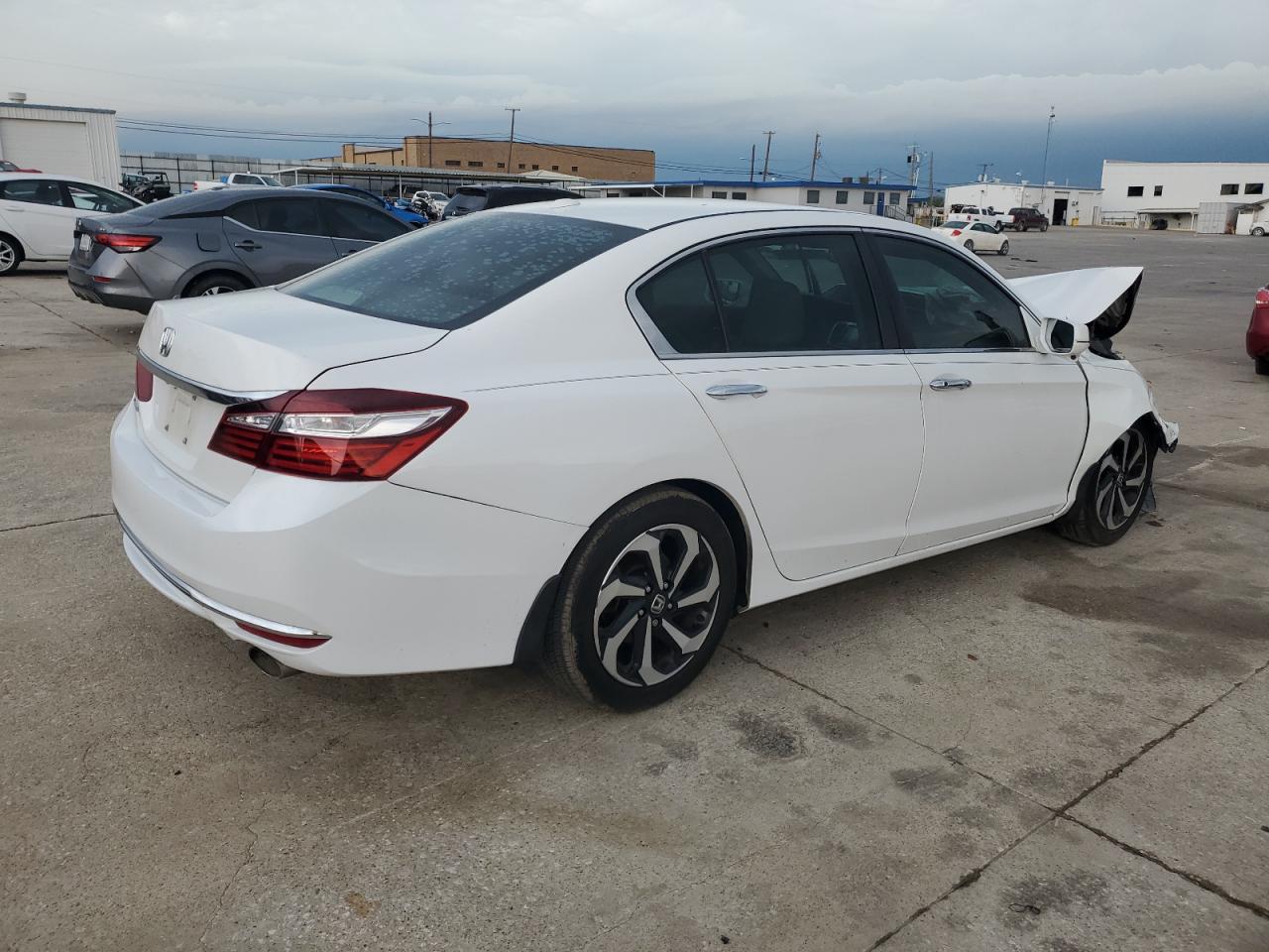 1HGCR2F85GA036624 2016 Honda Accord Exl