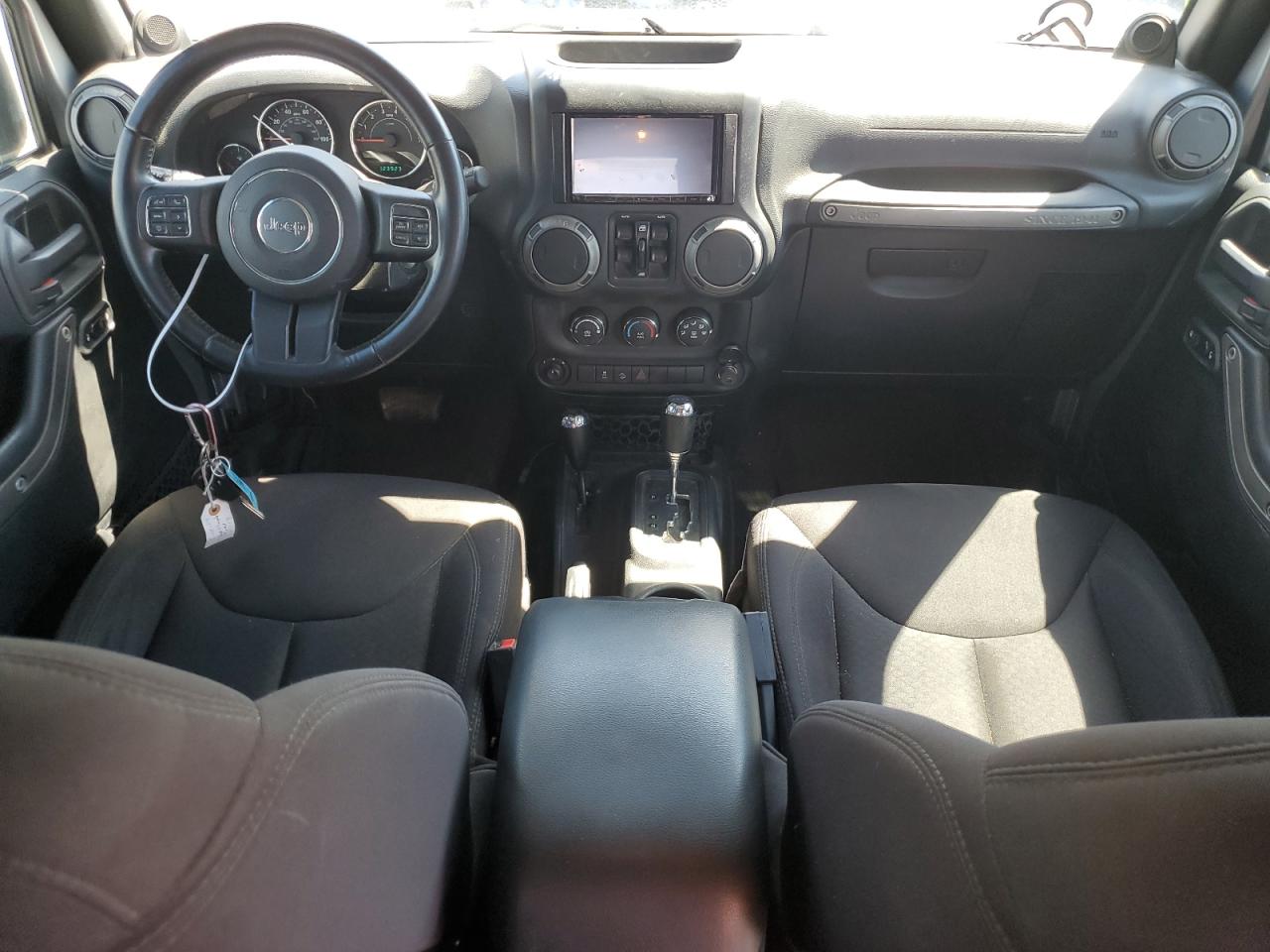 1C4BJWDG1DL669625 2013 Jeep Wrangler Unlimited Sport