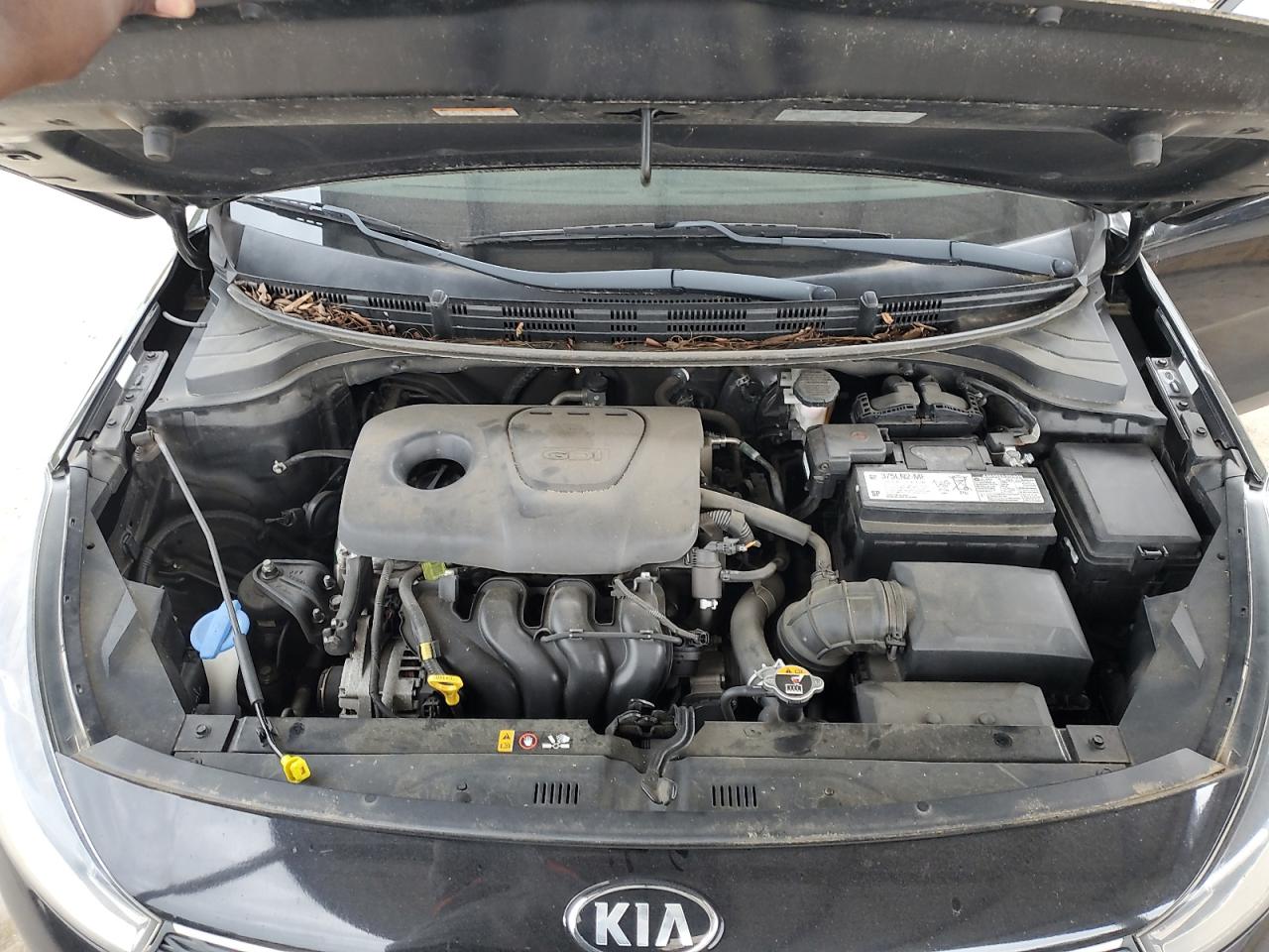 3KPA24AB0JE070550 2018 Kia Rio Lx