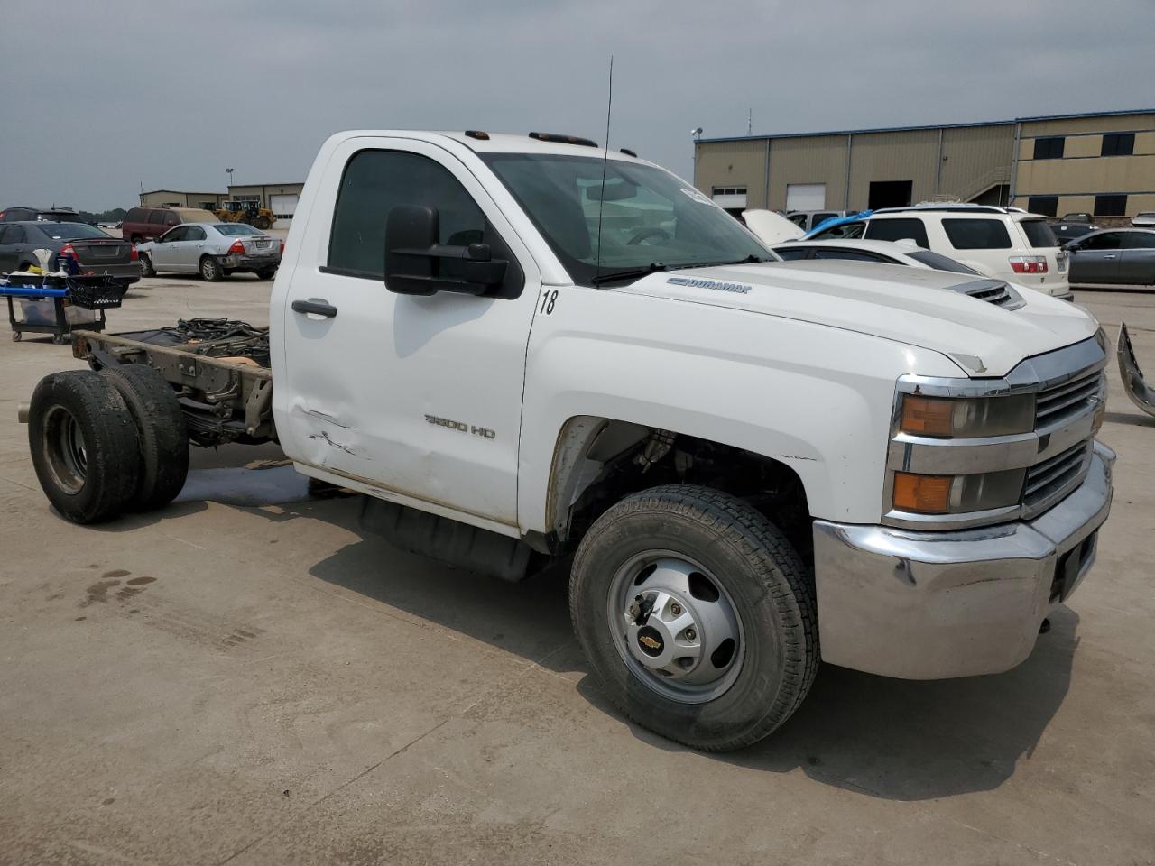 1GB3CYCY5JF221116 2018 Chevrolet Silverado C3500