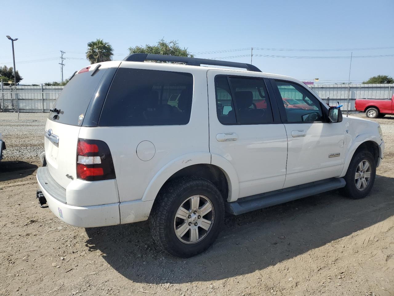 1FMEU738X8UA55589 2008 Ford Explorer Xlt