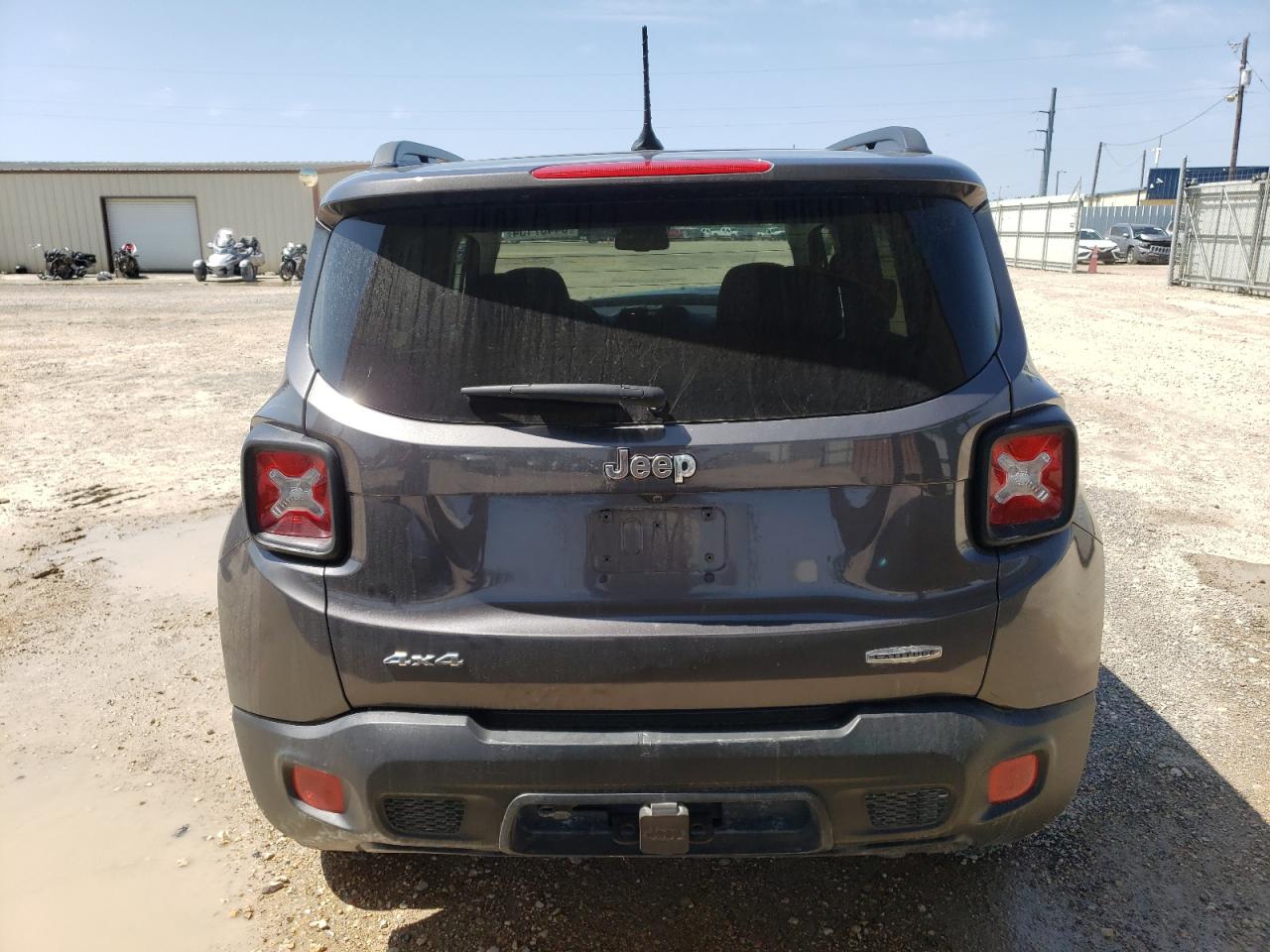 ZACCJBBB3HPE60585 2017 Jeep Renegade Latitude