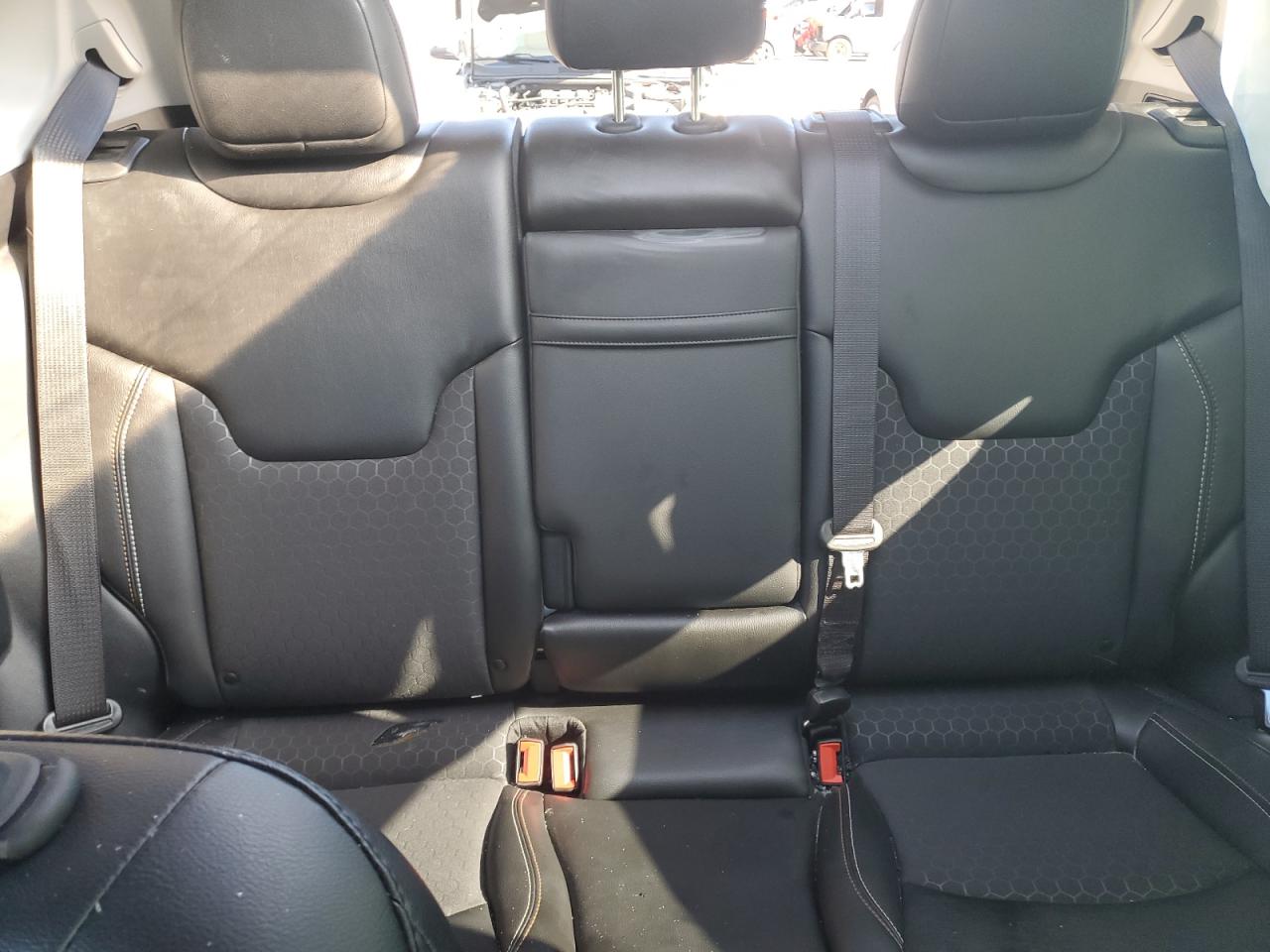 3C4NJDBB6KT602237 2019 Jeep Compass Latitude