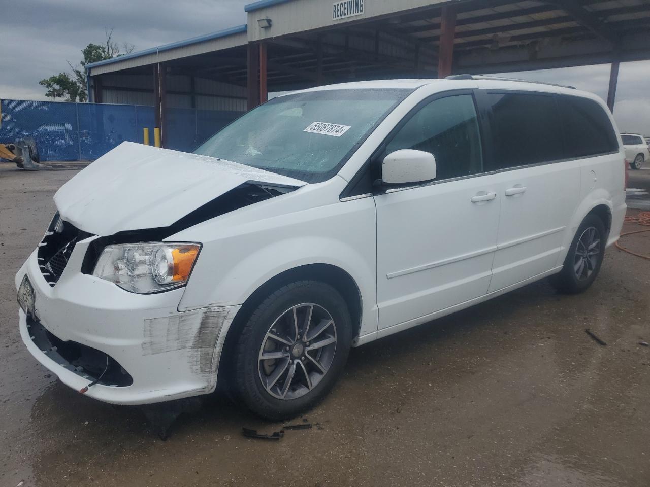 2C4RDGCG6HR674846 2017 Dodge Grand Caravan Sxt