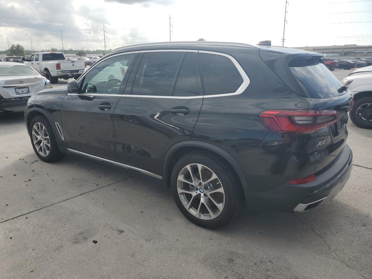 5UXCR6C55KLL34599 2019 BMW X5 xDrive40I