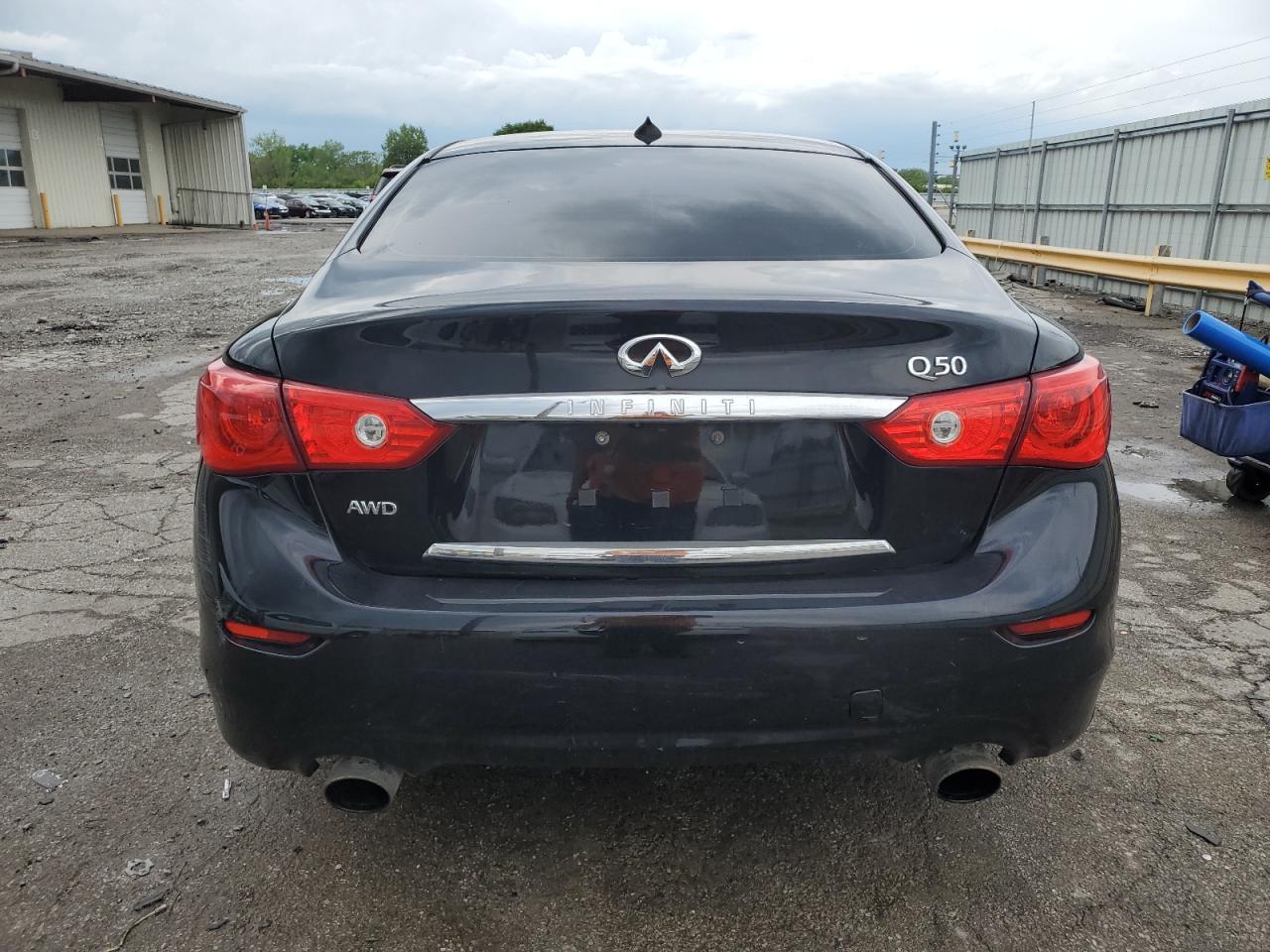 JN1EV7AR2HM833948 2017 Infiniti Q50 Premium