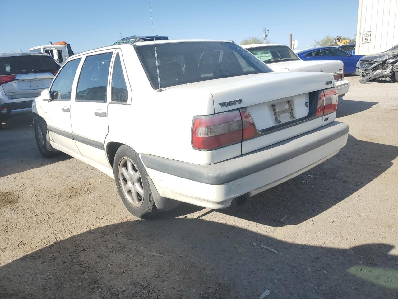 YV1LS5646V2384984 1997 Volvo 850 Glt