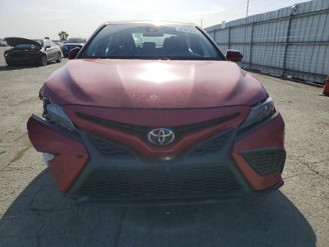 VIN 4T1G11AKXMU425690 2021 Toyota Camry, SE no.5