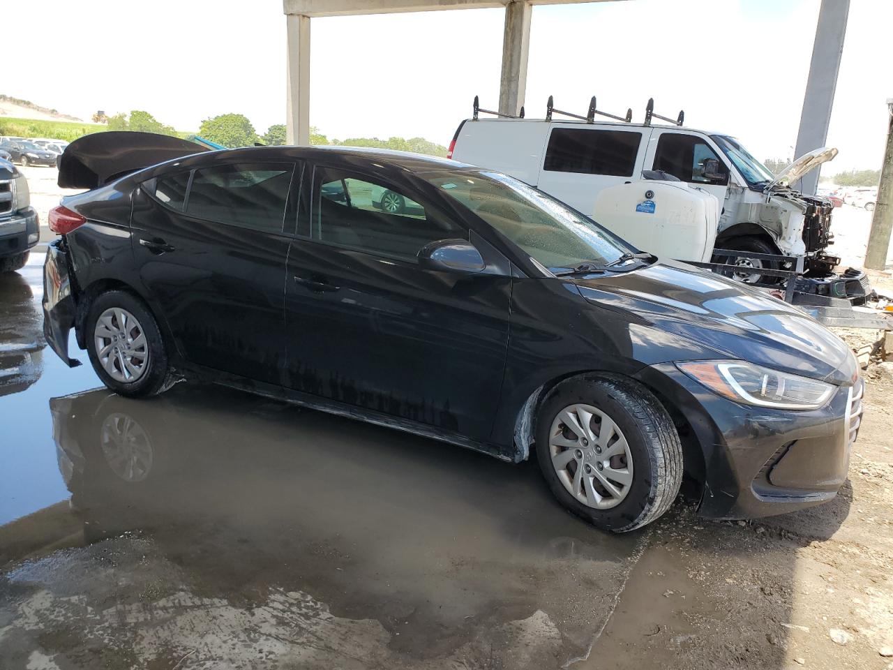 5NPD74LF2JH401641 2018 Hyundai Elantra Se