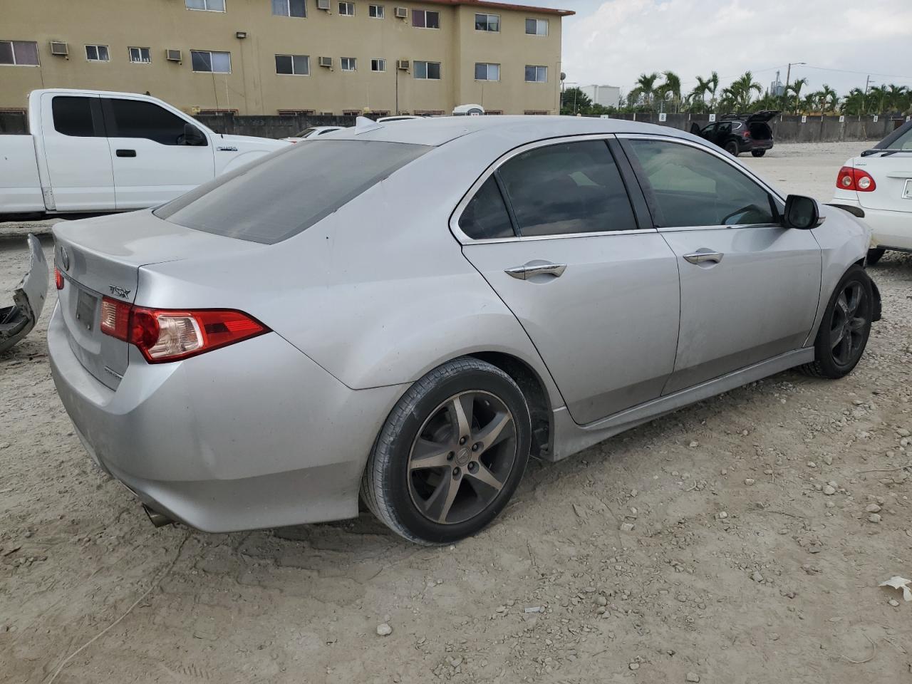 JH4CU2F84DC000483 2013 Acura Tsx Se