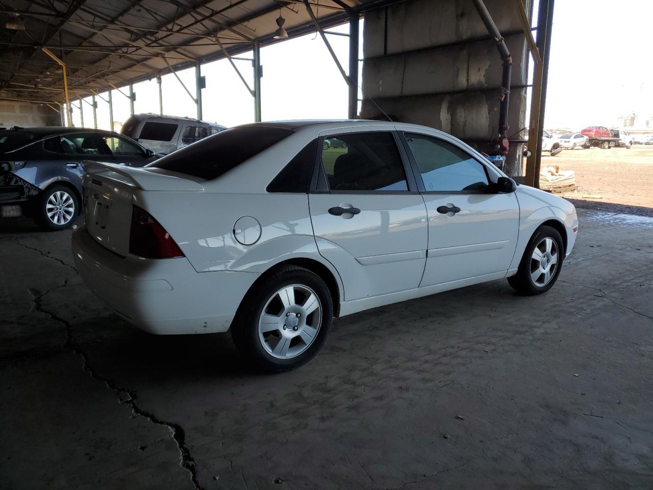 1FAHP34N47W295753 2007 Ford Focus Zx4