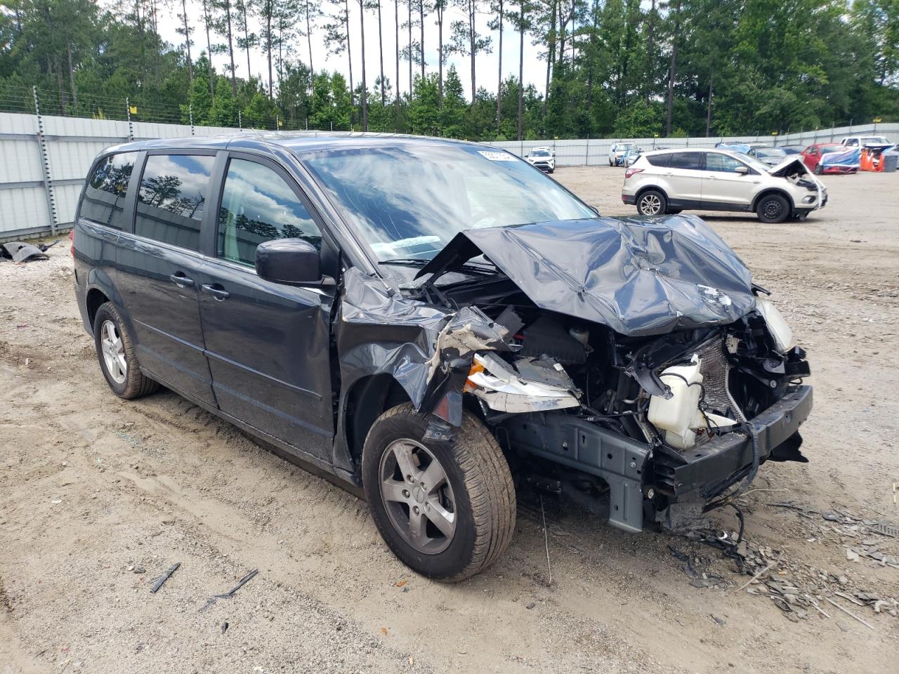 2012 Dodge Grand Caravan Crew vin: 2C4RDGDG7CR104393