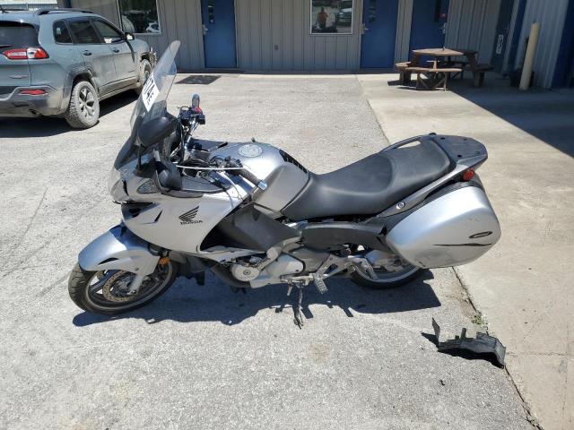 2010 HONDA NT700 V VTMRC5221AE000869