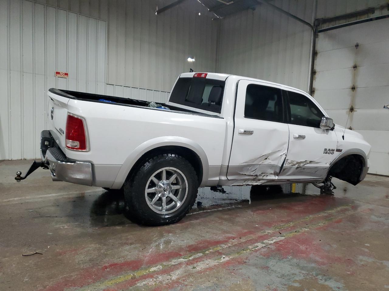 1C6RR7NT6HS772910 2017 Ram 1500 Laramie