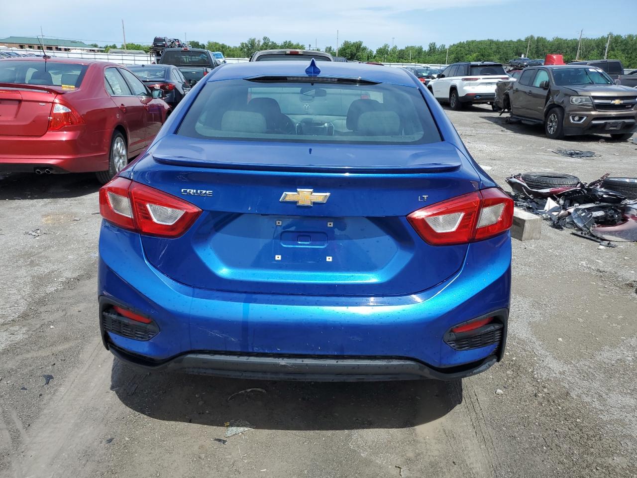 2018 Chevrolet Cruze Lt vin: 1G1BE5SM2J7220734