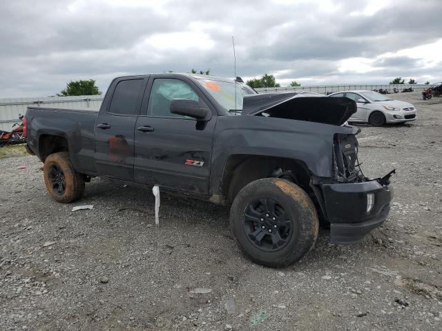 1GCVKREC8JV209935 2018 Chevrolet Silverado