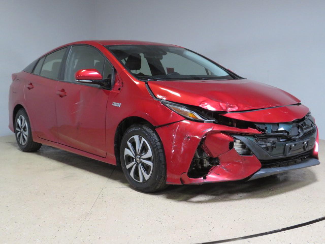 2019 Toyota Prius Prime vin: JTDKARFP1K3111849