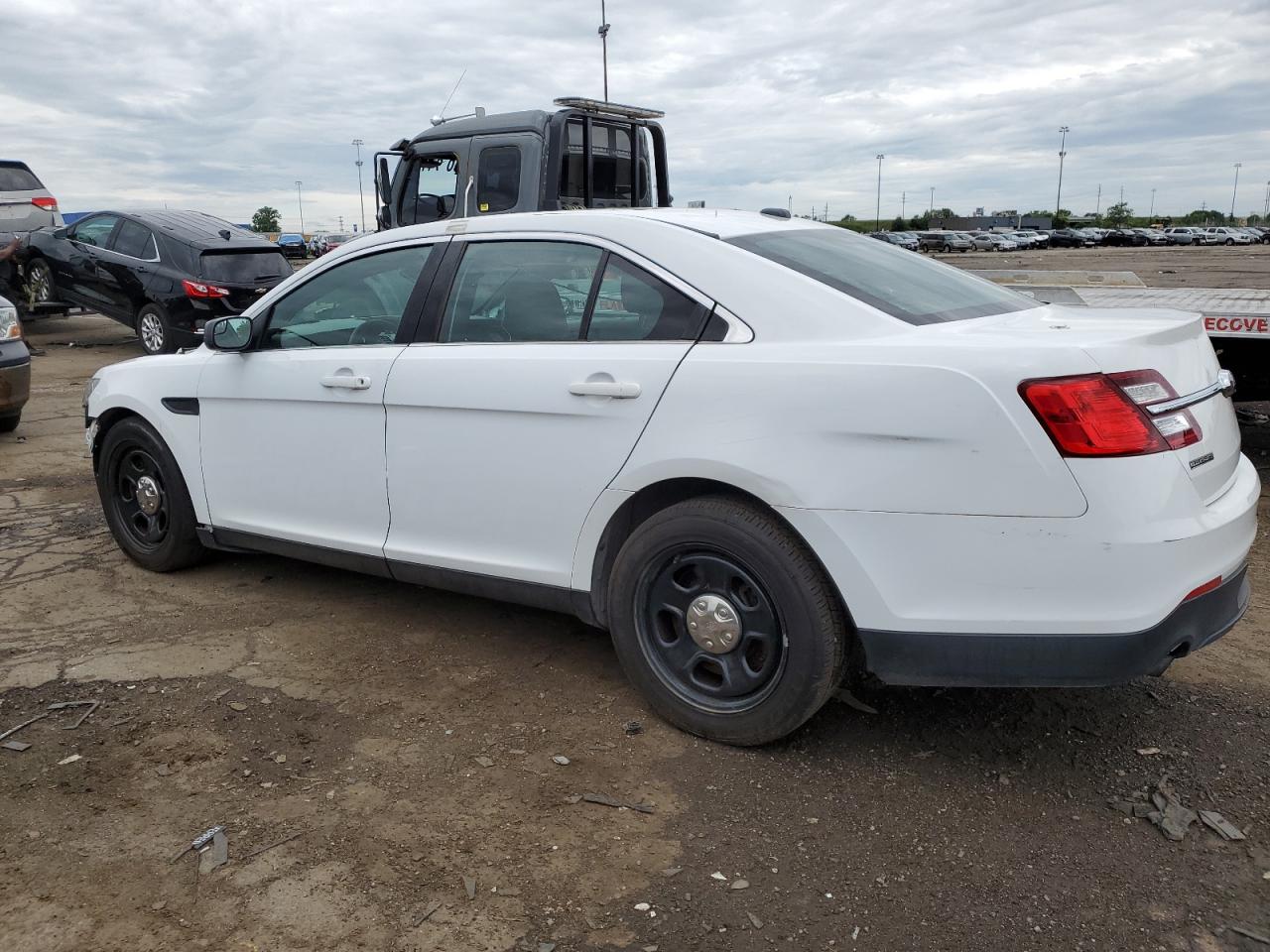 2017 Ford Taurus Police Interceptor vin: 1FAHP2MT1HG145751