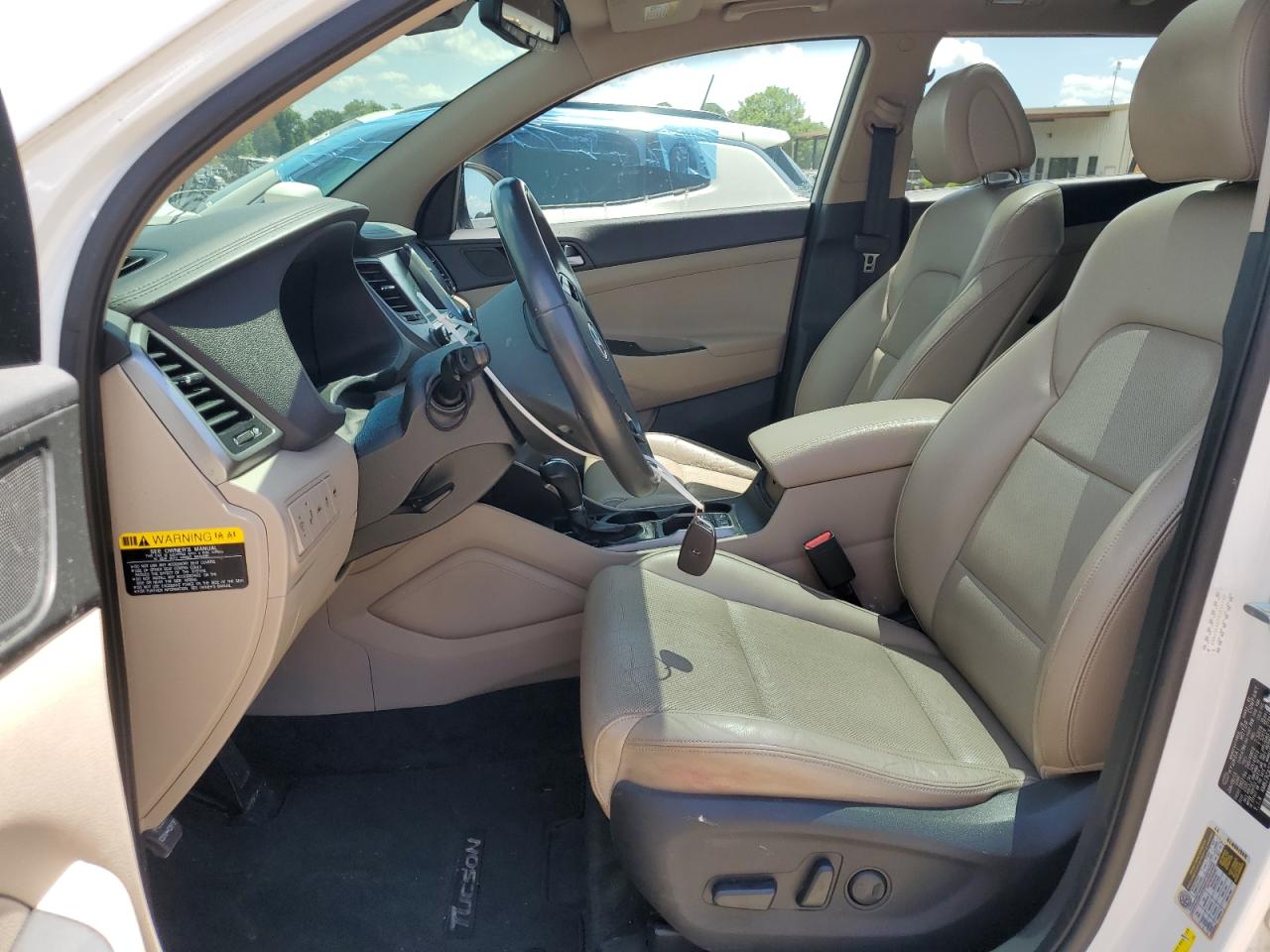 KM8J3CA27GU031130 2016 Hyundai Tucson Limited