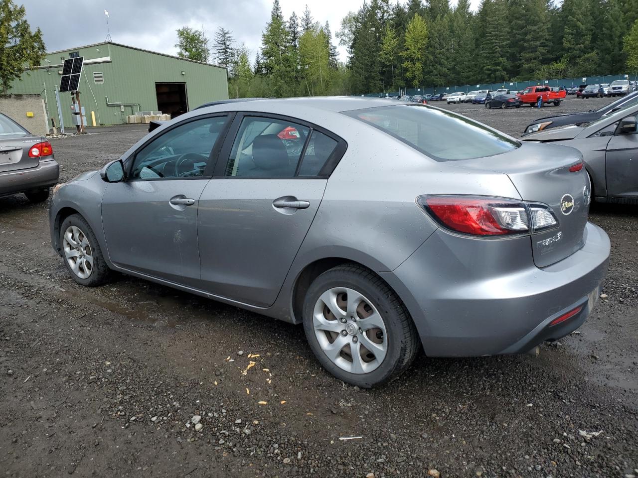JM1BL1UF3B1374023 2011 Mazda 3 I