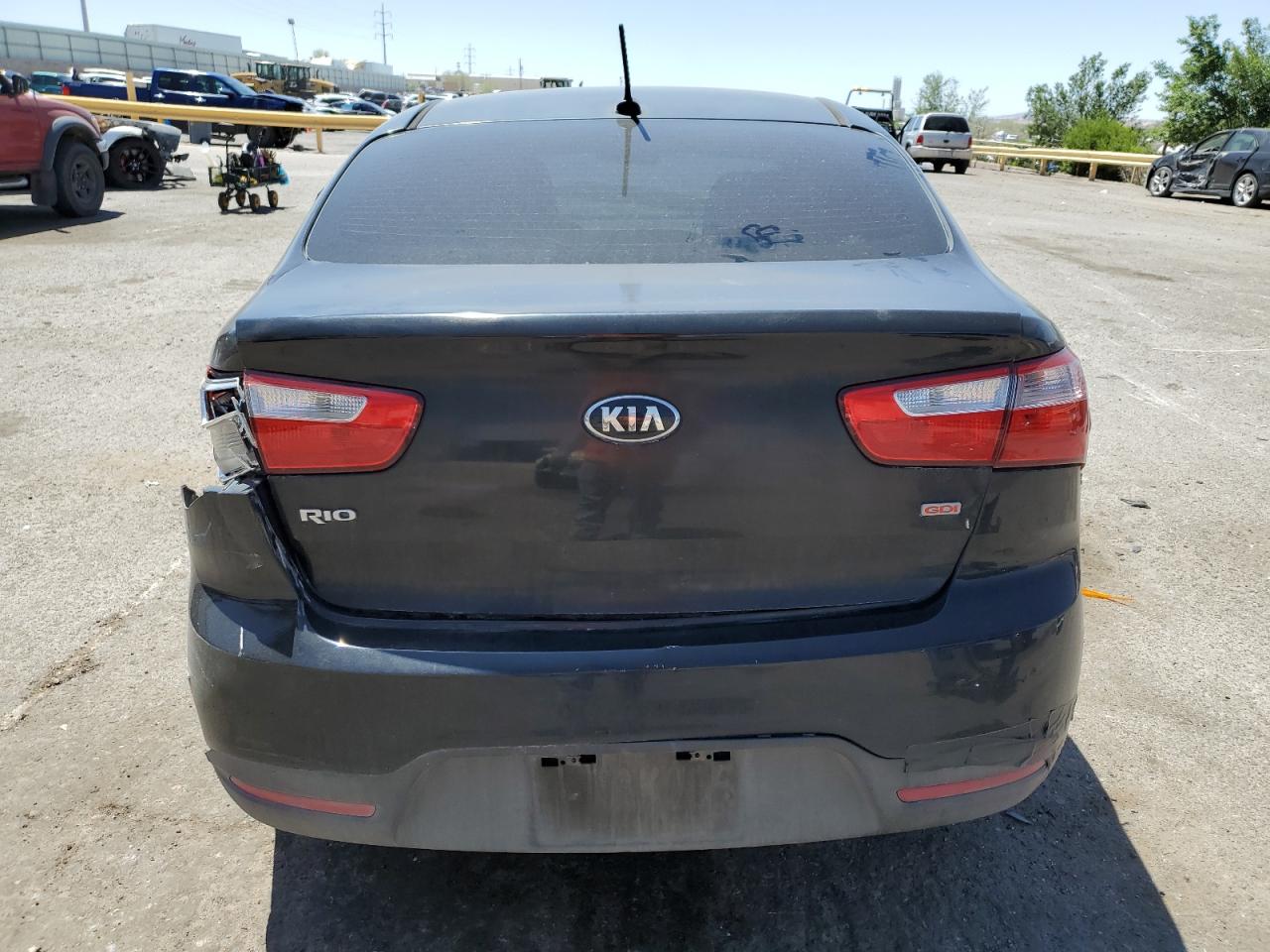 KNADM4A33F6460620 2015 Kia Rio Lx