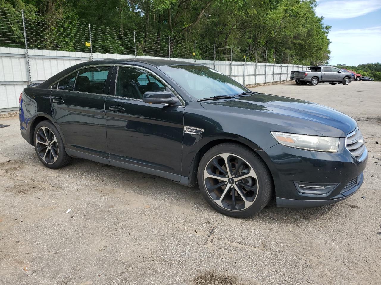 1FAHP2E86EG110337 2014 Ford Taurus Sel