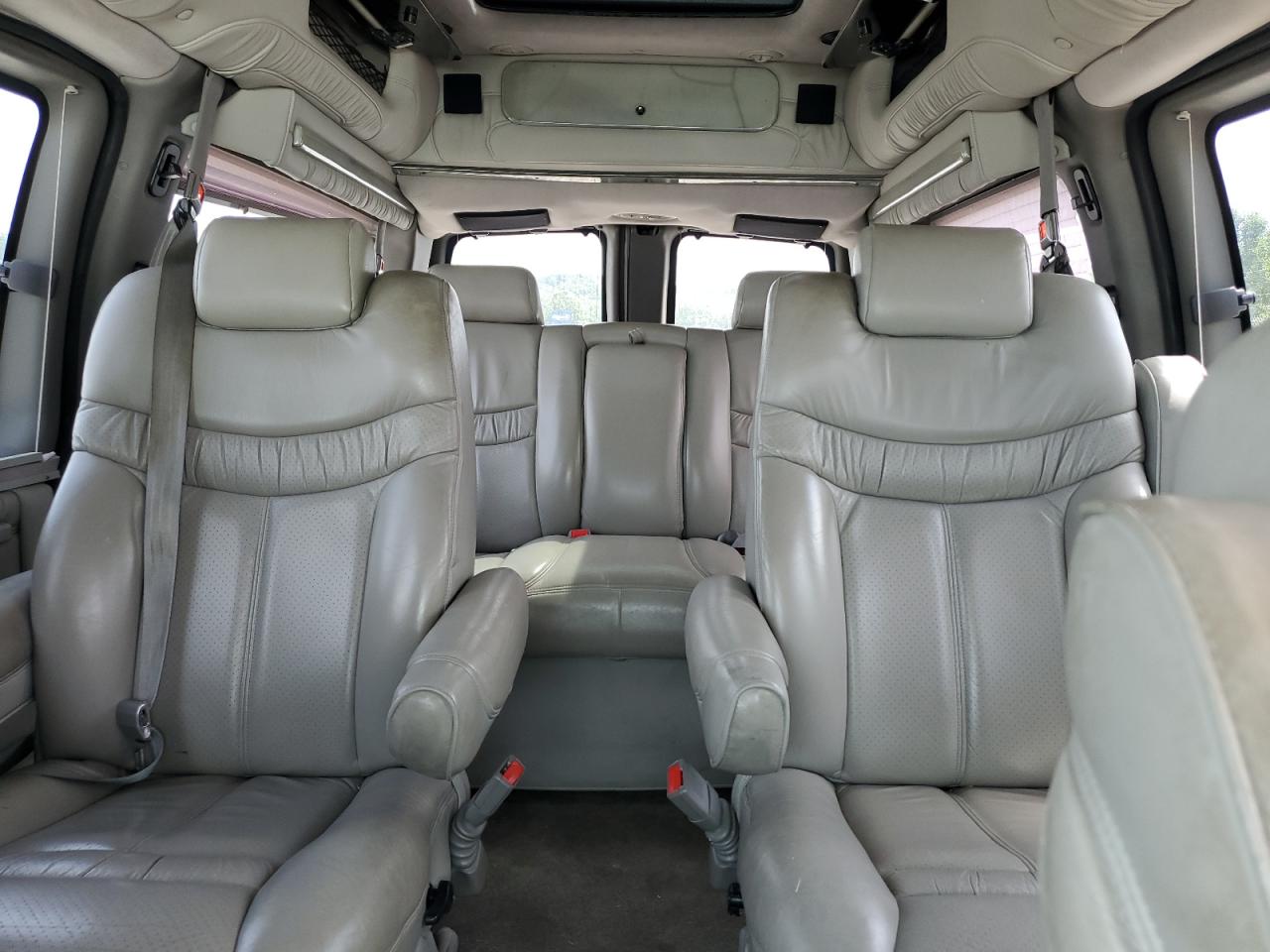 1GBFG15T451155316 2005 Chevrolet Express G1500