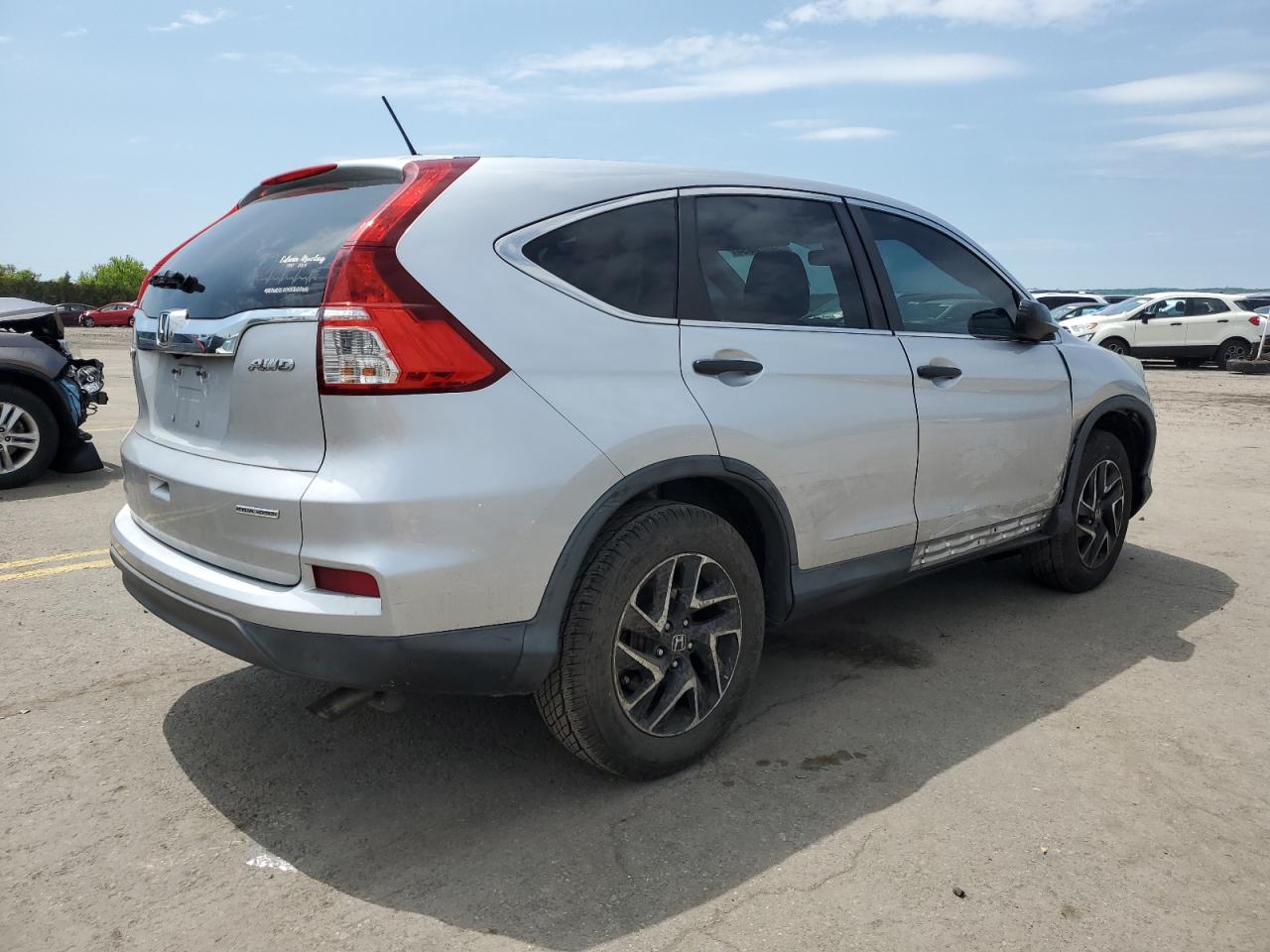 2HKRM4H44GH710025 2016 Honda Cr-V Se