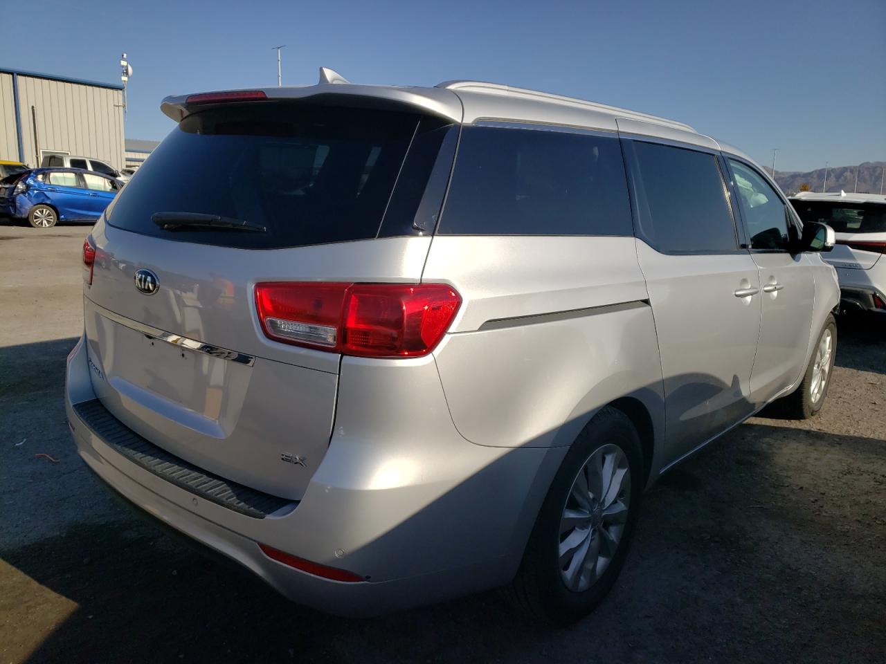 2018 Kia Sedona Ex vin: KNDMC5C15J6399268