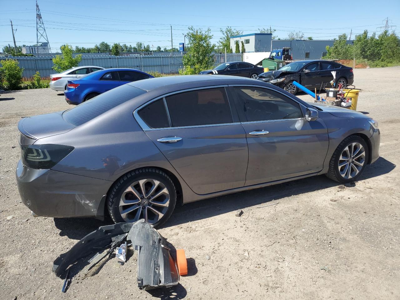 1HGCR2F56FA801120 2015 Honda Accord Sport