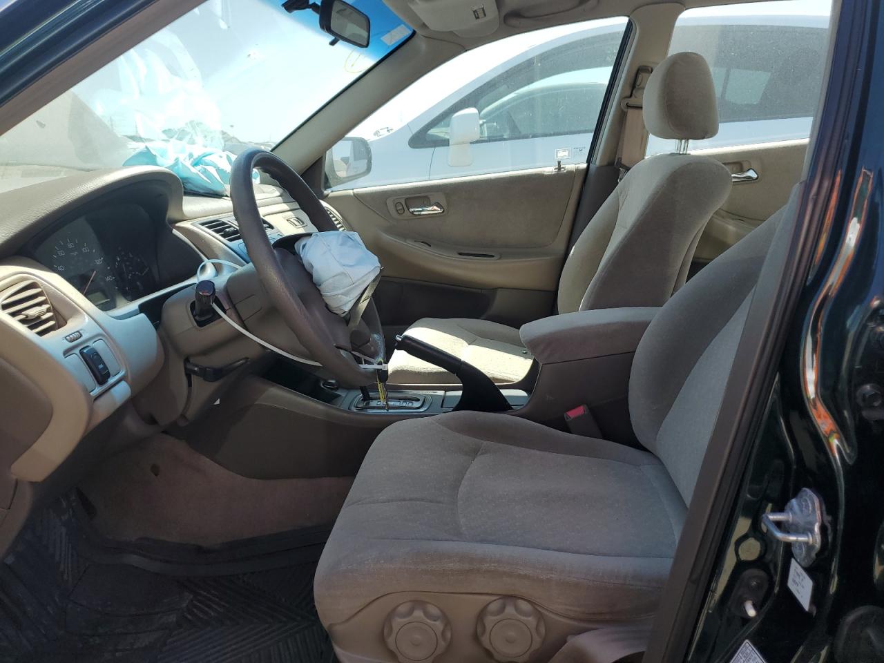 1HGCG66521A020620 2001 Honda Accord Lx