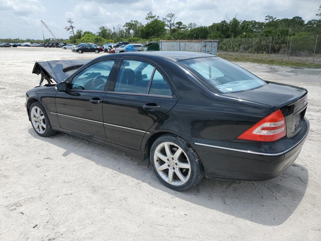 WDBRF40JX4A574044 2004 Mercedes-Benz C 230K Sport Sedan